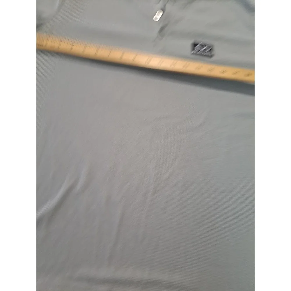 Realtree Mens XXL Gray Waffle Knit Long Sleeve Henley Performance Shirt Logo
